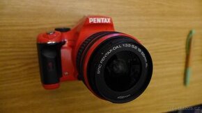 Pentax K-x a objektiv 18-55mm