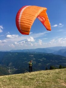 Paragliding