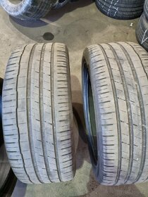 Letní pneu 255/45R20 Hankook