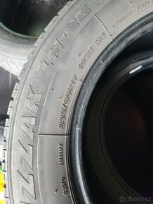 235/60r17 Bridgestone