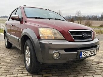 KIA SORENTO 2.5CRDi 4x4, KLIMA, MANUÁL, TAŽNÉ, ZIM.PNEU, ČR