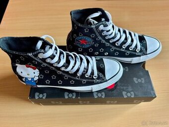 Hello Kitty x Converse Chuck Taylor All Star High - vel. 40