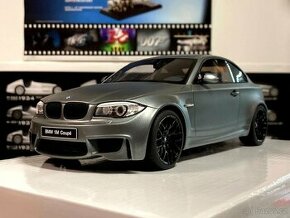 GT Spirit 1:18 BMW 1M matná šedá - 1