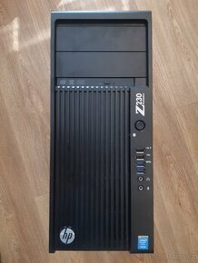 HP Z230 - 1