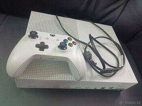 Obrázek k inzerátu: XBOX One S, ovladač a napájecí kabel, 1000 GB