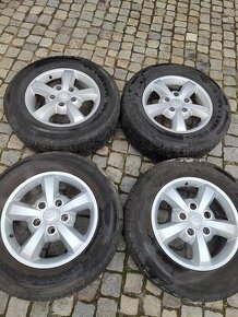 Prodám orig.alu 17 Kia Sorento 5x139,7 pneu 245/65/17