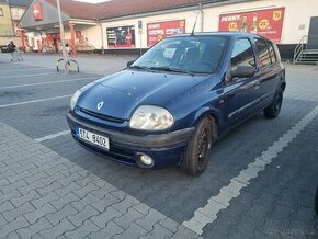 Renault clio 1.2 rok 2000 stk 6/26 kosmetické vady