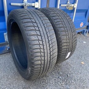 Zimní pneu 245/45 R18 100V Bridgestone 4,5-5mm