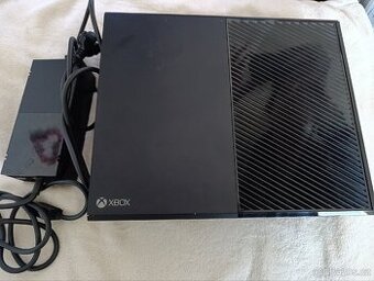 Xbox One 1TB + Hry