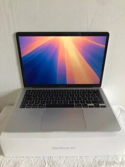 Prodám Apple MacBook Air 2020