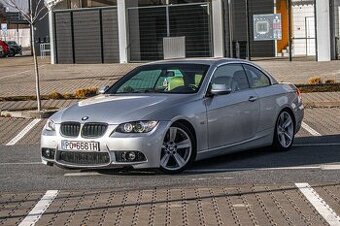 BMW Rad 3 330 d A/T - 1