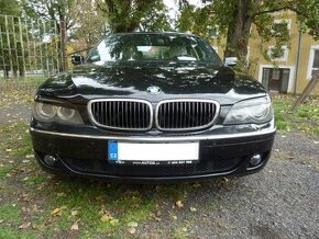 BMW 740i