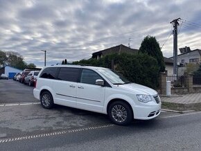 Chrysler Town Country 3,6 RT SFT DVD 2013 DPH