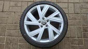 Zánovní Zimní Sada Alu 5x112 225/40 R18 Volkswagen Golf