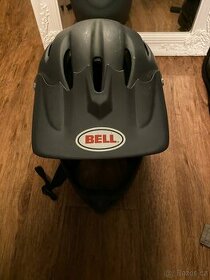 Cyklistická helma BELL univerzální velikost junior