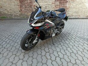 Aprilia tuono 660 factory, r.v: 11/2023, 74kw, 2500km, DPH.