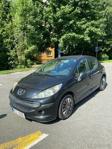 Peugeot 207, 1,4 65kw, rv. 2007