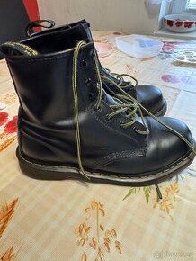 Dr. Martens 1920 - 1