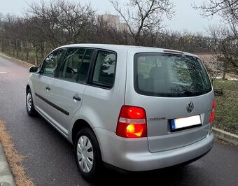 Prodám Volkswagen Touran 1.6 FSi 85KW 143xxxkm