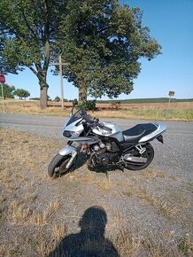 Yamaha FZS 600 Fazer