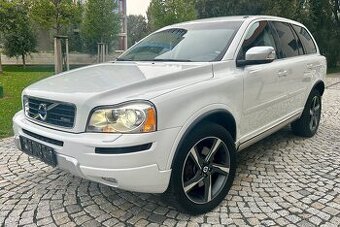 VOLVO XC90 2.4D5 R-DESIGN 147KW 4x4 -7MÍST-Bi XENON-KŮŽE-PDC