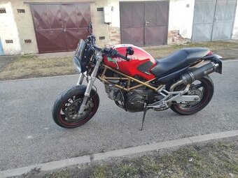 Ducati Monster 750 r.v.2000