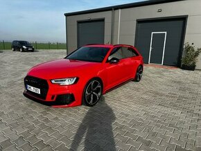 Audi RS4 2018 2.9TFSI 331kw 20.000Km Tažné 1.majitel