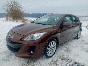 MAZDA 3 2.0 16V DISI BENZIN 111 KW SERVISNÍ KNIHA XENONY