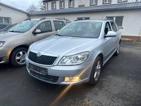 Škoda Octavia 2 combi 1.6tdi BEZ KOROZE malý nájezd TAŽNÉ