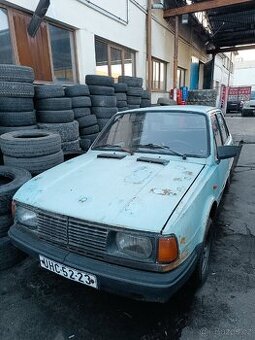 Škoda 105S rv 1985