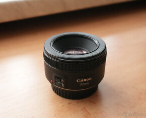 Canon EF 50 mm f/1,8 STM