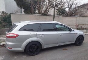 Ford Mondeo mk4 2.0 - 1