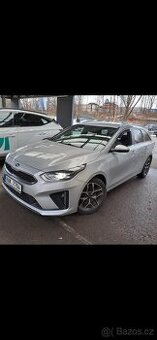 Kia Ceed  GT-Line 1.5T-GDi 118kw 2021 ČR 1maj výbava DPH