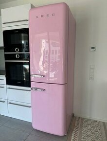 Smeg FAB32 lednice - růžová - nový model