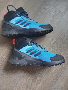 Trekové boty Adidas Terrex