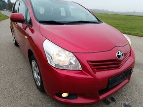 Toyota Verso 1.6 Valvematic / 2010 / benzín