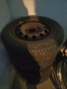 Prodam zanovni letni pneu s disky 4ks - 1