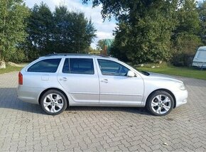 Škoda octavia 2 2009 - 1