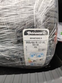 Celoroční pneumatiky 205/50 R17 Barum Quartaris 5 XL