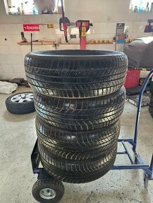 225/55 R17 CONTINENTAL 225 55 17 zimni č...33