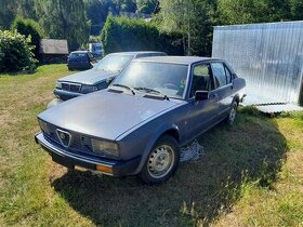 Alfa Romeo Alfetta 2000, 96 kw, do provozu 1982