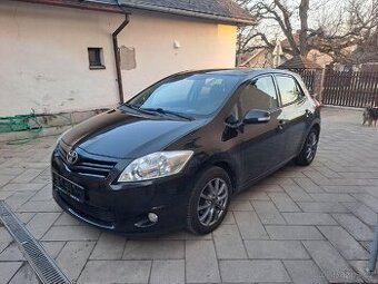 Toyota Auris 1.3i 73kw