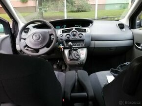 Renault megane scenic - 1