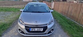 Peugeot 208 1,2i 60Kw Puretech 31 000km 2017 nové ČR tažné