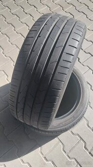 Prodám 2 x letní pneu Hankook 225/45/17