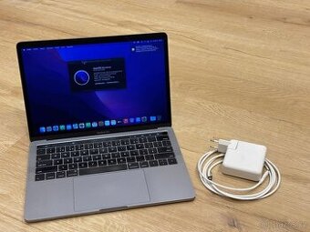 Apple MacBook Pro A1706 TouchBar