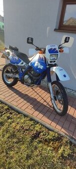 Suzuki Dr 650 R