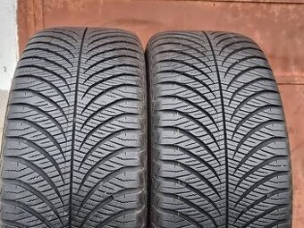 Celoroční Goodyear 235/50/18