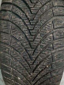 1x Kumho 185/55 R16, celoroční pneu.