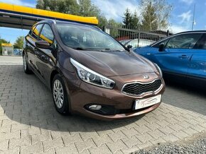 Kia Cee´d 1.4CVVT ČR, PO SERVISU - 1